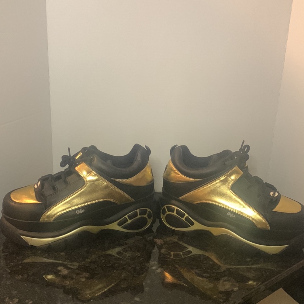 BUFFALO LONDON Black & Gold Platform Trainers/sneakers sz US 10/EU 41 - Picture 6 of 15
